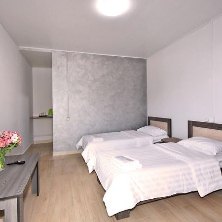 Sirik Hotel Armavir ภายนอก รูปภาพ