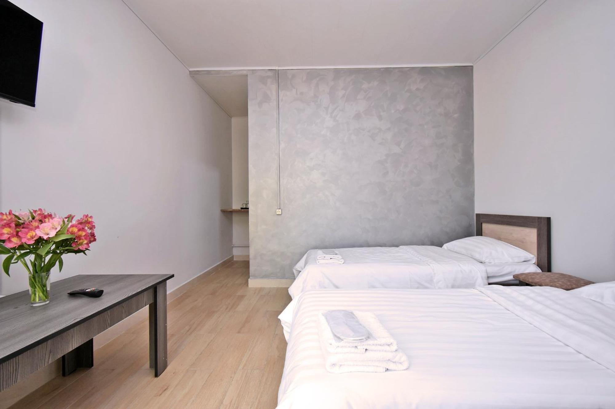 Sirik Hotel Armavir ภายนอก รูปภาพ