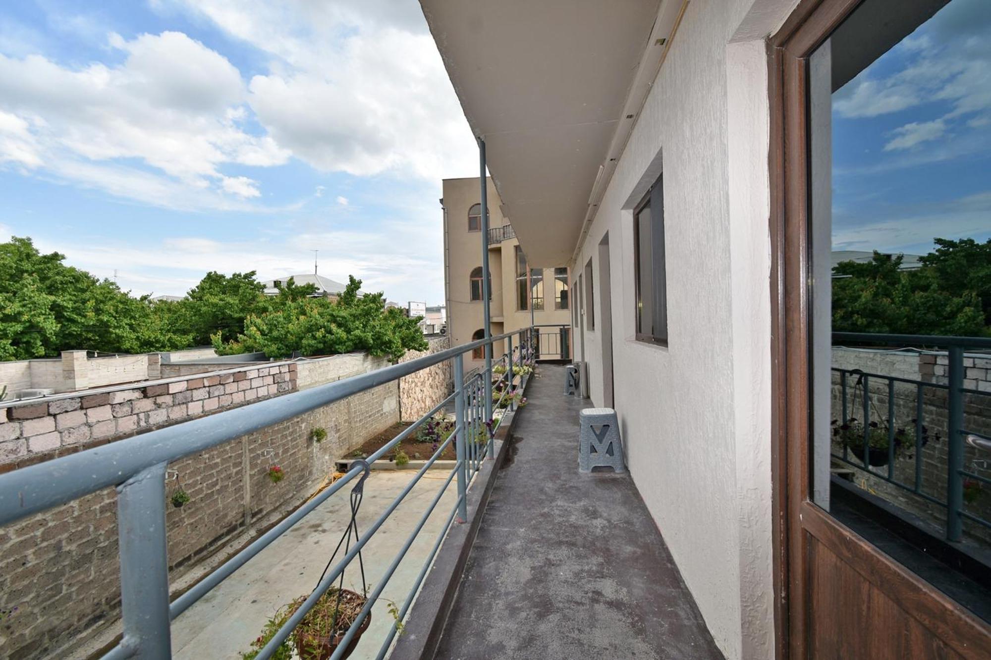 Sirik Hotel Armavir ภายนอก รูปภาพ